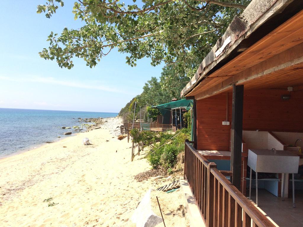 Sarakina Wooden House Hotel Elaiokhorion Exterior photo